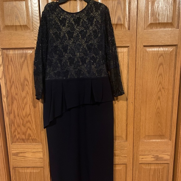 Navy Teri John size 12 peplum dress - Picture 1 of 6